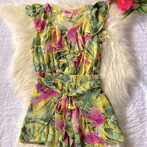 SET Cynthia Rowley Outfit
